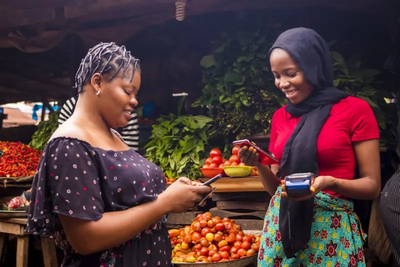 eKash Ivuguruye: Guhererekanya amafaranga hagati ya ama Banki na Mobile Money byorohejwe